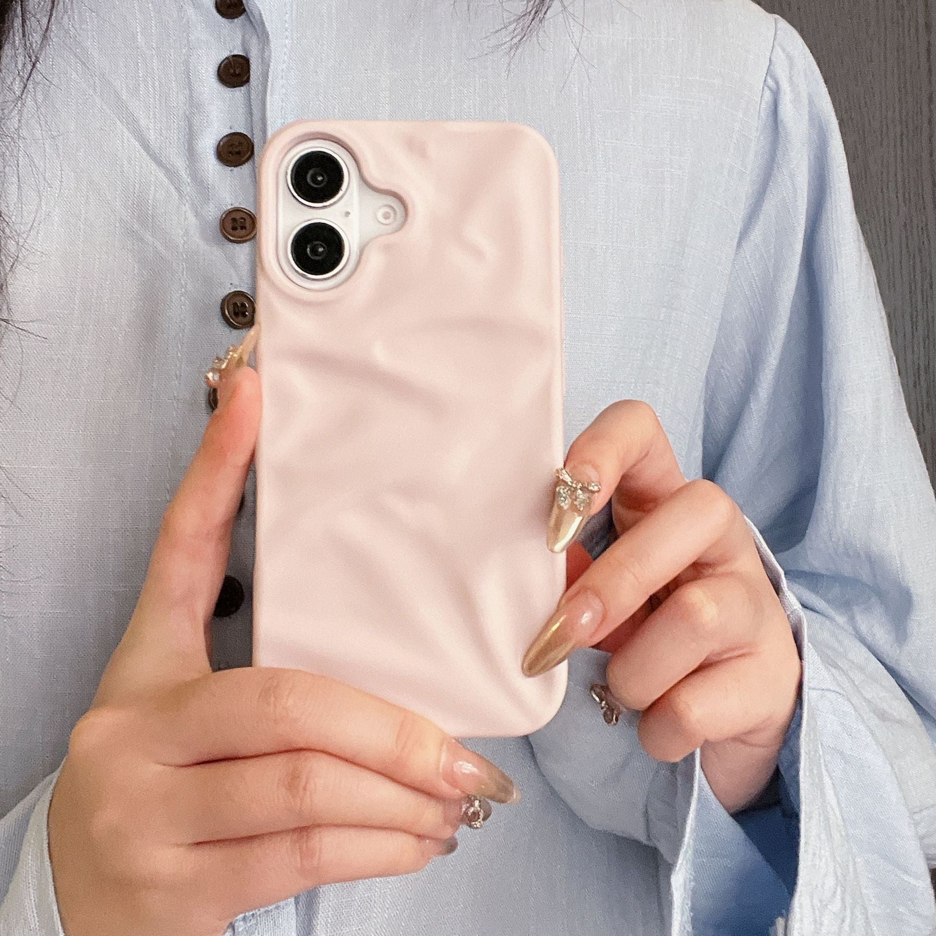 High-Grade Three-dimensional Pleated Pattern New Phone Case