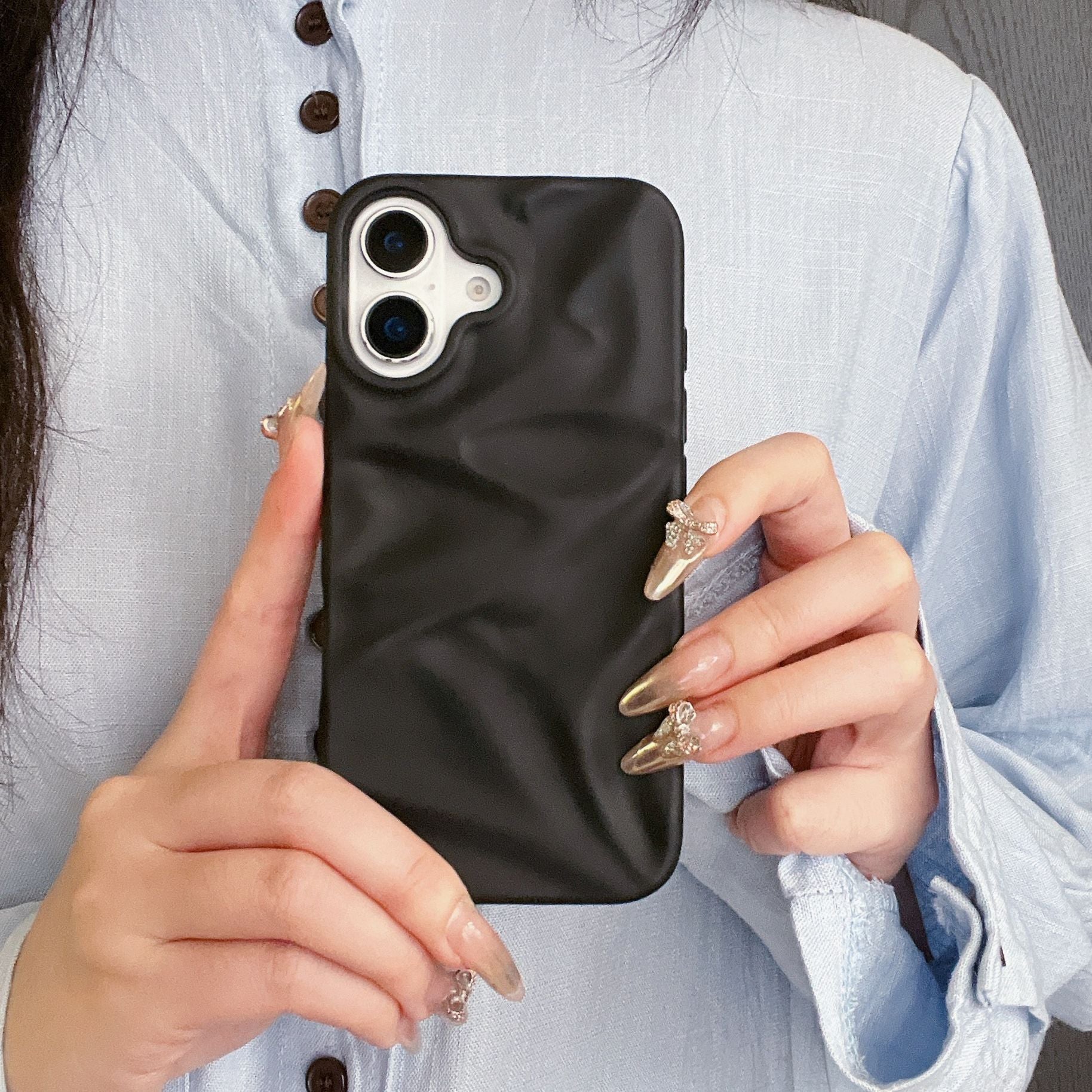 High-Grade Three-dimensional Pleated Pattern New Phone Case
