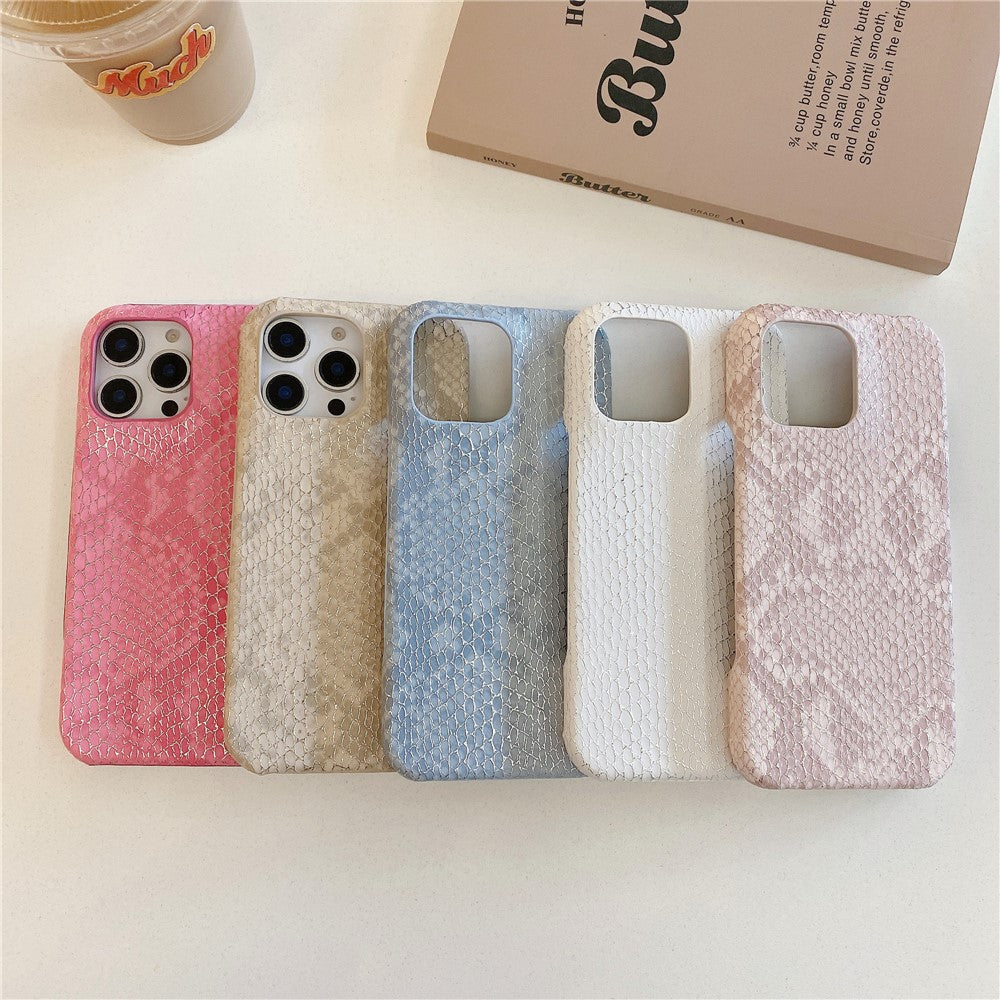 For iPhone 16 Pro Max Case Gold Thread Lacquered Snake Texture PU + PC Phone Back Cover