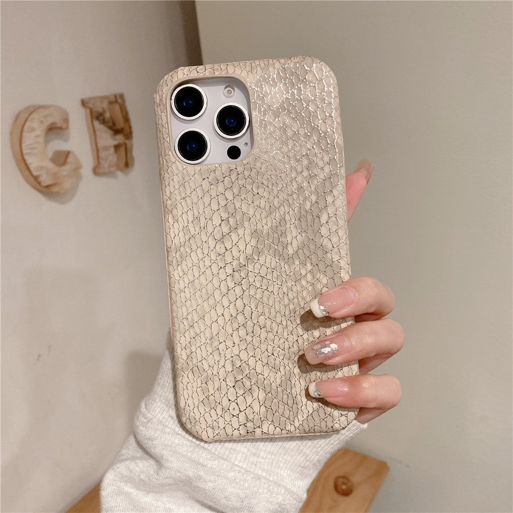 For iPhone 15 Pro Max Case Gold Thread Lacquered Snake Texture PU + PC Phone Back Cover