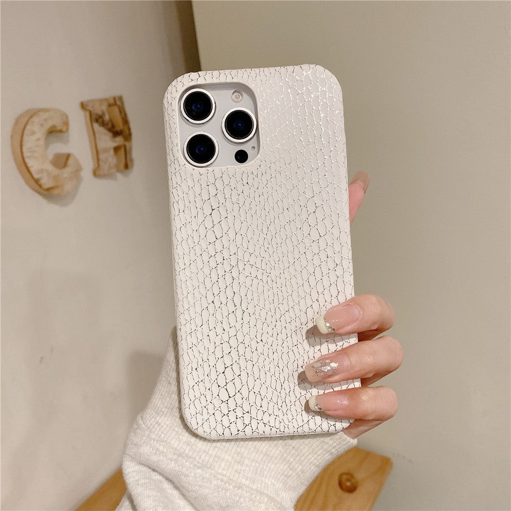 For iPhone 15 Pro Case Gold Thread Lacquered Snake Texture PU + PC Phone Back Cover